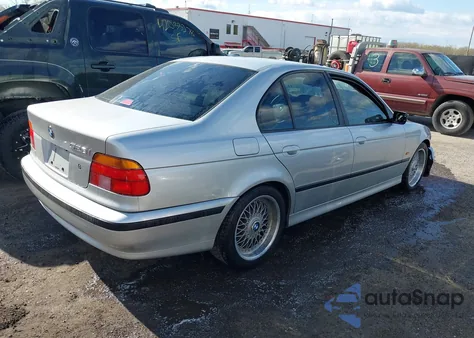 2000 BMW 528Ia from USA, damaged, VIN WBADM6346YGU23446